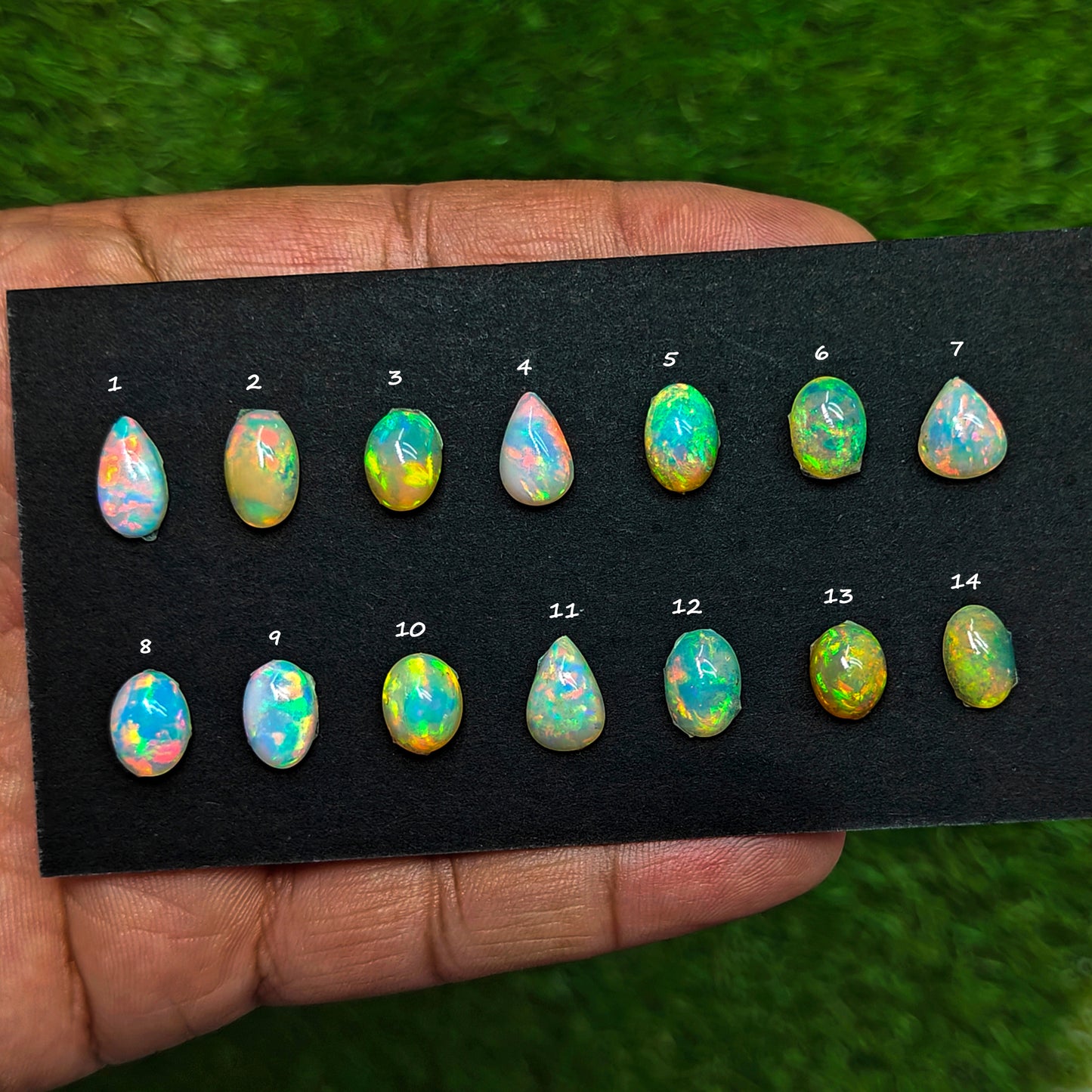 10x14mm - 12x13mm Aurora Opal Doublet Evil Eye Trilliant Form Schnitzerei zur Schmuckherstellung AA Grade Lose Edelstein - Einzelstück