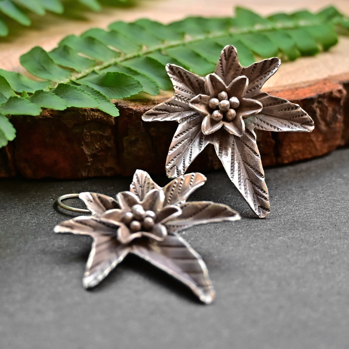 Maple leaf Earrings
