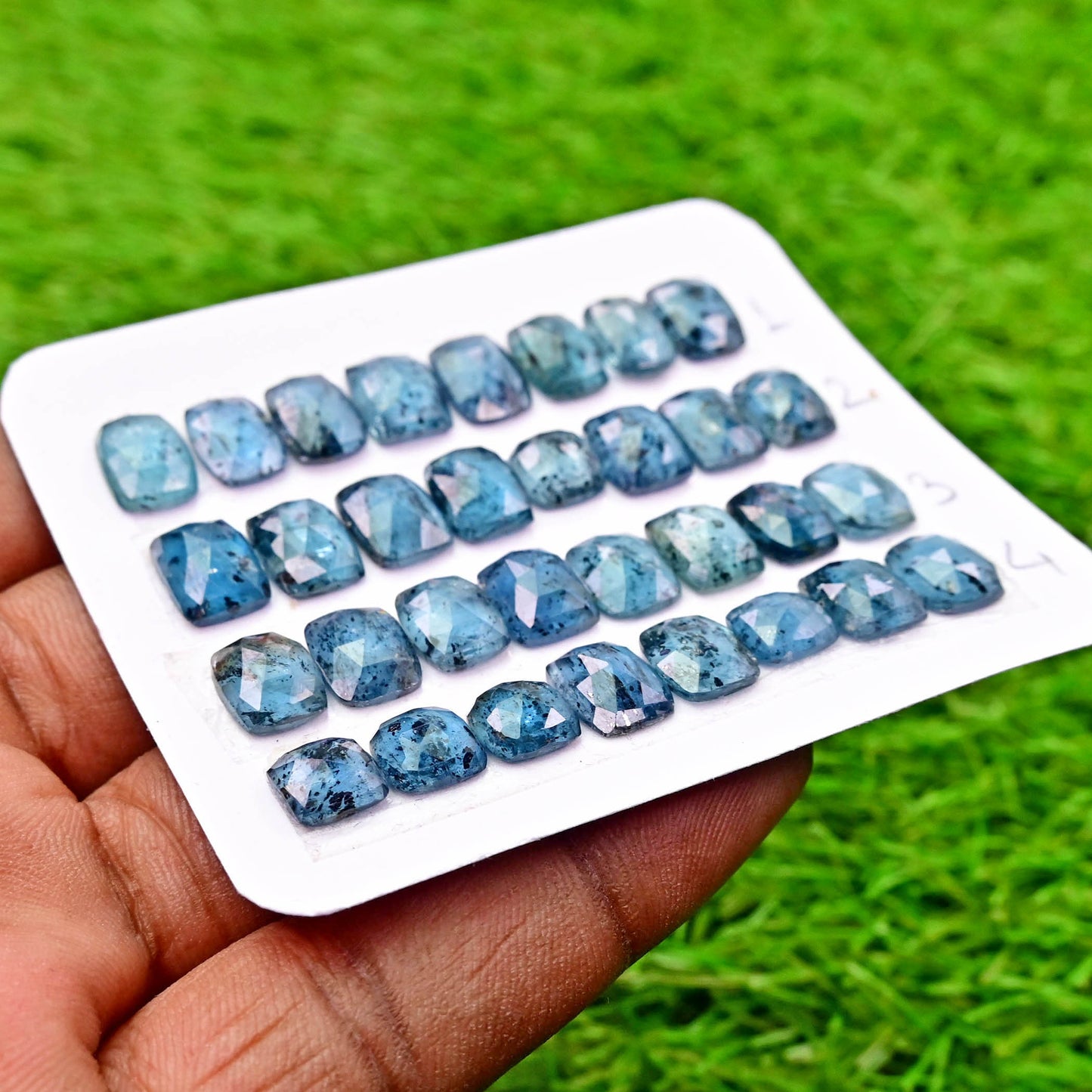 10,70 ct. Blaugrüner Moos-Kyanit im Rosenschliff, Trillian-Form, 6 mm – 7 mm, Edelsteinpaket der Güteklasse AA, insgesamt 10 Stück