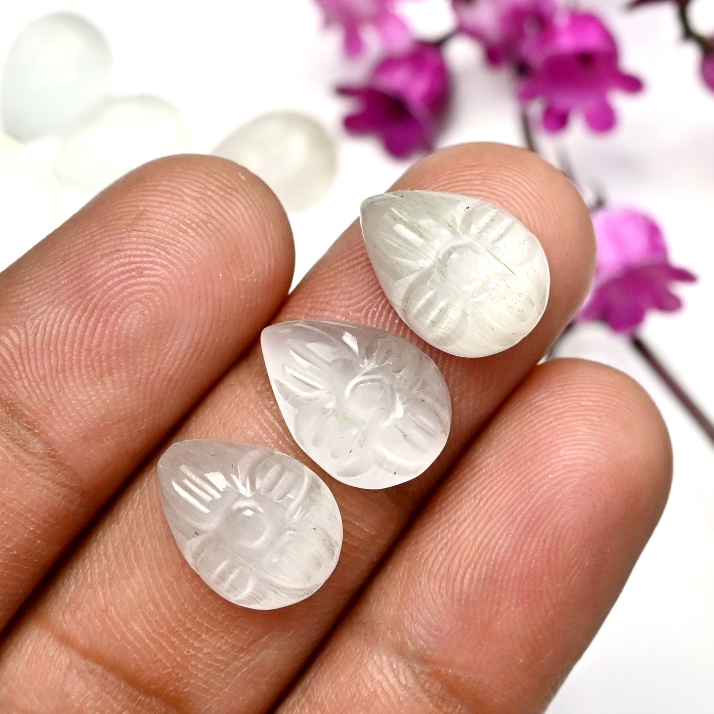 92.05cts White Moonstone Carving 10x14mm AA Grade Gemstone Parcel - Total 20 Pcs