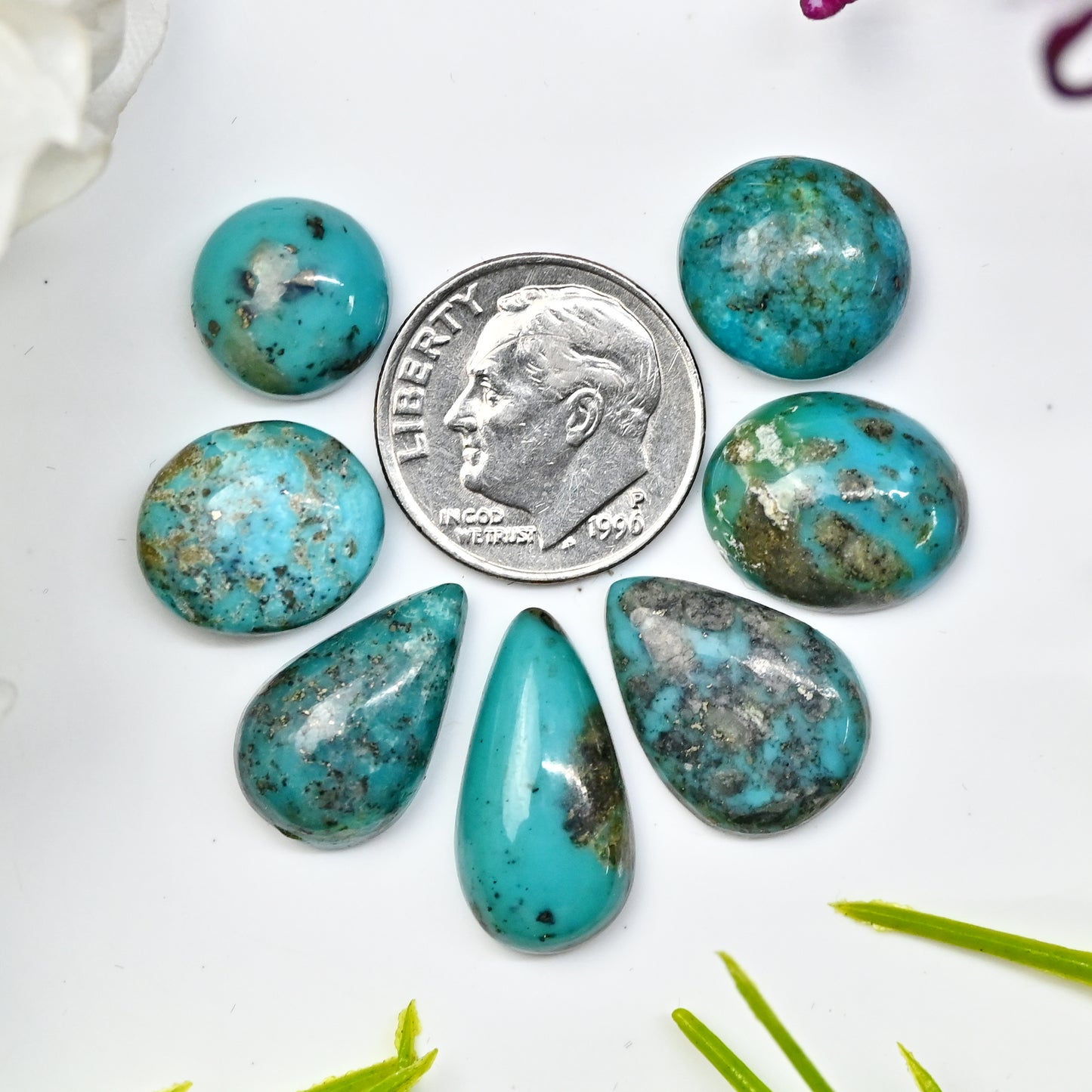 Tibtian Turquoise Cabs