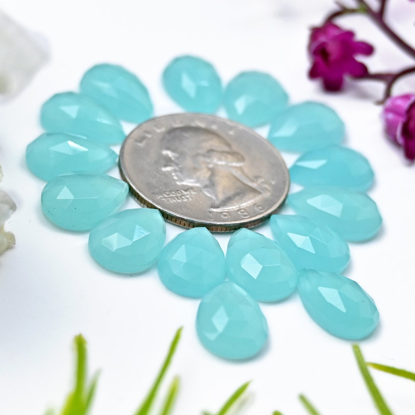 45,8 Karat Aquamarin-Chalcedon, Rosenschliff, 9 x 13 mm, Tropfenform, AA-Qualität, Edelsteinpaket – insgesamt 15 Stück