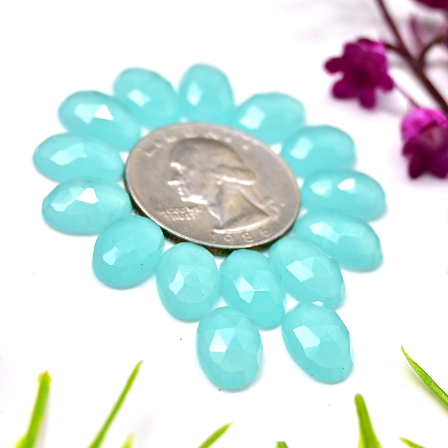 41,65 ct Aquamarin-Chalcedon, Rosenschliff, 8 x 12 mm, ovale Form, Edelstein der Güteklasse AA, Paket – insgesamt 15 Stück