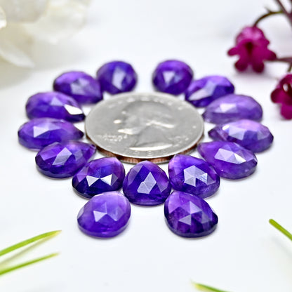 51 Karat natürlicher Amethyst, 9 x 13 mm, kalibrierter Cabochon im Rosenschliff, Birnenform, Edelstein der Güteklasse AA, Paket – insgesamt 15 Stück