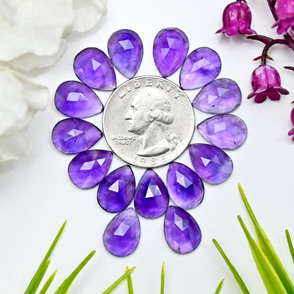 51 Karat natürlicher Amethyst, 9 x 13 mm, kalibrierter Cabochon im Rosenschliff, Birnenform, Edelstein der Güteklasse AA, Paket – insgesamt 15 Stück