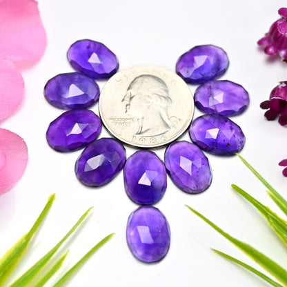 47,1 ct natürlicher Amethyst, 10 x 14 mm, kalibrierter Cabochon im Rosenschliff, ovale Form, Edelsteinpaket der Güteklasse AA, insgesamt 10 Stück