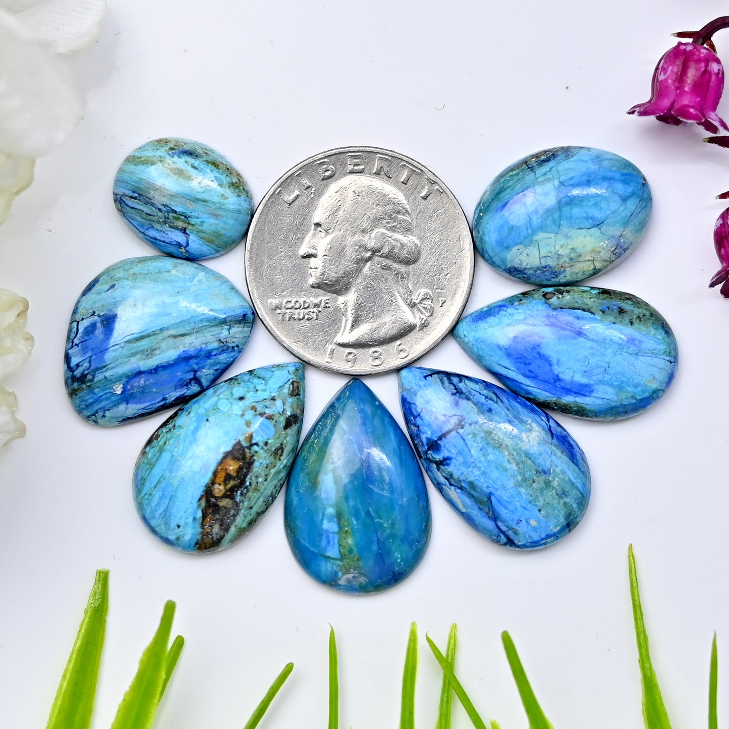 60,7 ct peruanischer blauer Opal, glatter Cabochon, 14 x 25 mm – 12 x 15 mm, gemischte Form, Edelsteinpaket der Güteklasse AA, insgesamt 7 Stück