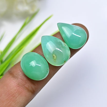 71.85cts Natural Australian Chrysoprase Smooth Cabochon 11x14mm - 13x19mm Mix  Shape AA Grade Gemstone Parcel -Total 7 Pcs