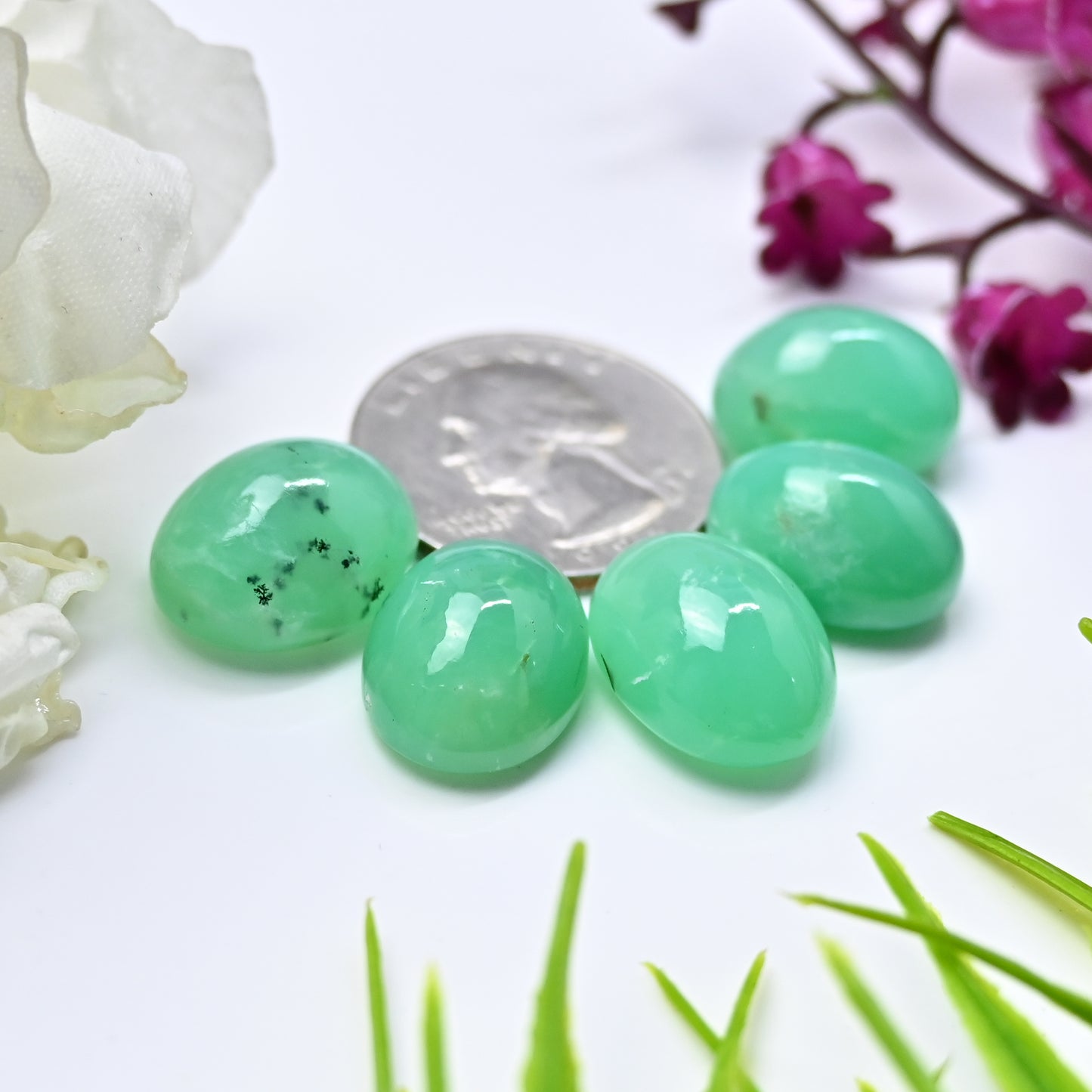 73.3cts Natural Australian Chrysoprase Smooth Cabochon 13x18mm - 13x17mm  Oval Shape AA Grade Gemstone Parcel -Total 5 Pcs