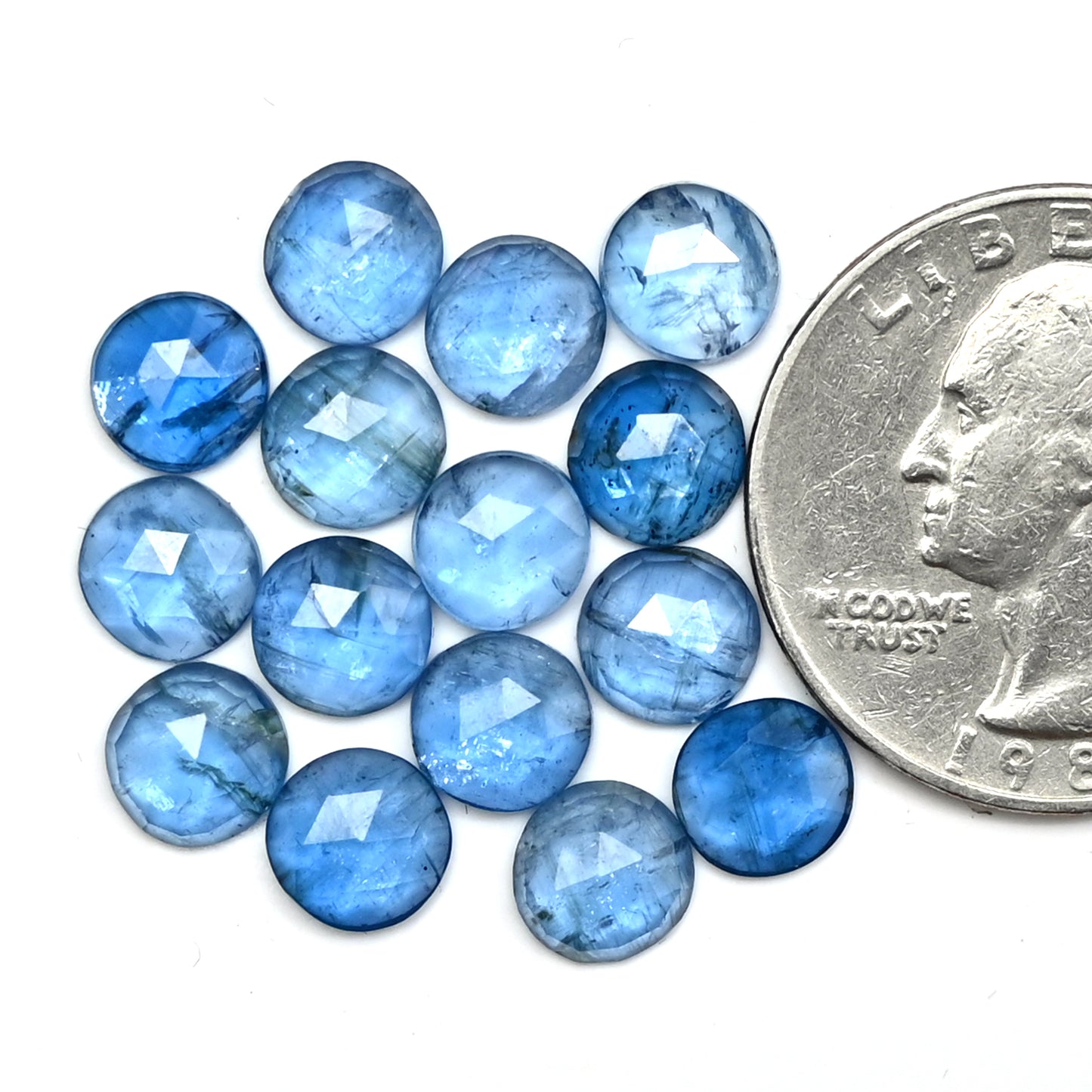 18,05 ct. Aquamarin-Kyanit, 7 x 7 mm, Rosenschliff, runde Form, Edelsteinklasse AA, Paket – insgesamt 15 Stück