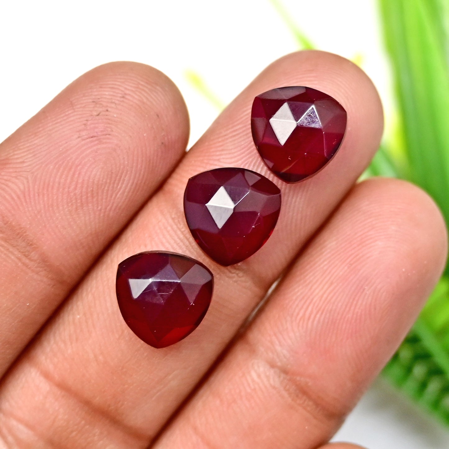 28,9 ct Rotquarz-Rosenschliff-Cabochon 10 x 10 mm, Edelsteinpaket der Güteklasse AA, insgesamt 10 Stück