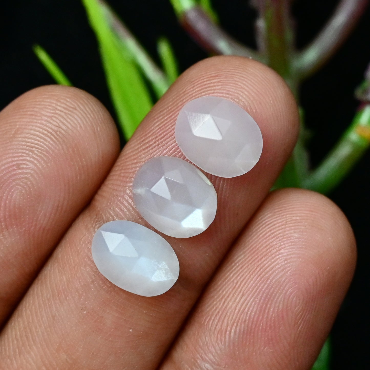 45.6cts White Moonstone Rosecut Cabochon 8x10mm - 6x12mm Oval Shape AA Grade Gemstone Parcel -Total 28 Pcs