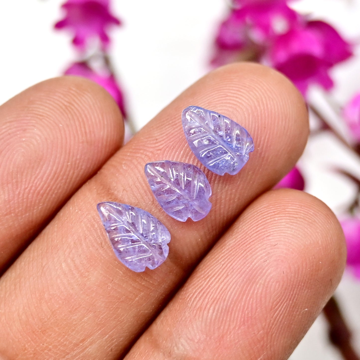 11.7cts Tanzanite Leaf Carving 6x9mm - 5x10mm AA Grade Gemstone Parcel - Total 10 Pcs