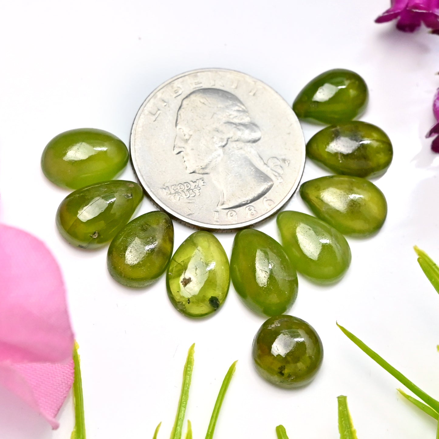 39.1cts Vesuvianite Smooth Cabochon 8x12mm - 9x13mm AA Grade Gemstone Parcel - Total 10 Pcs