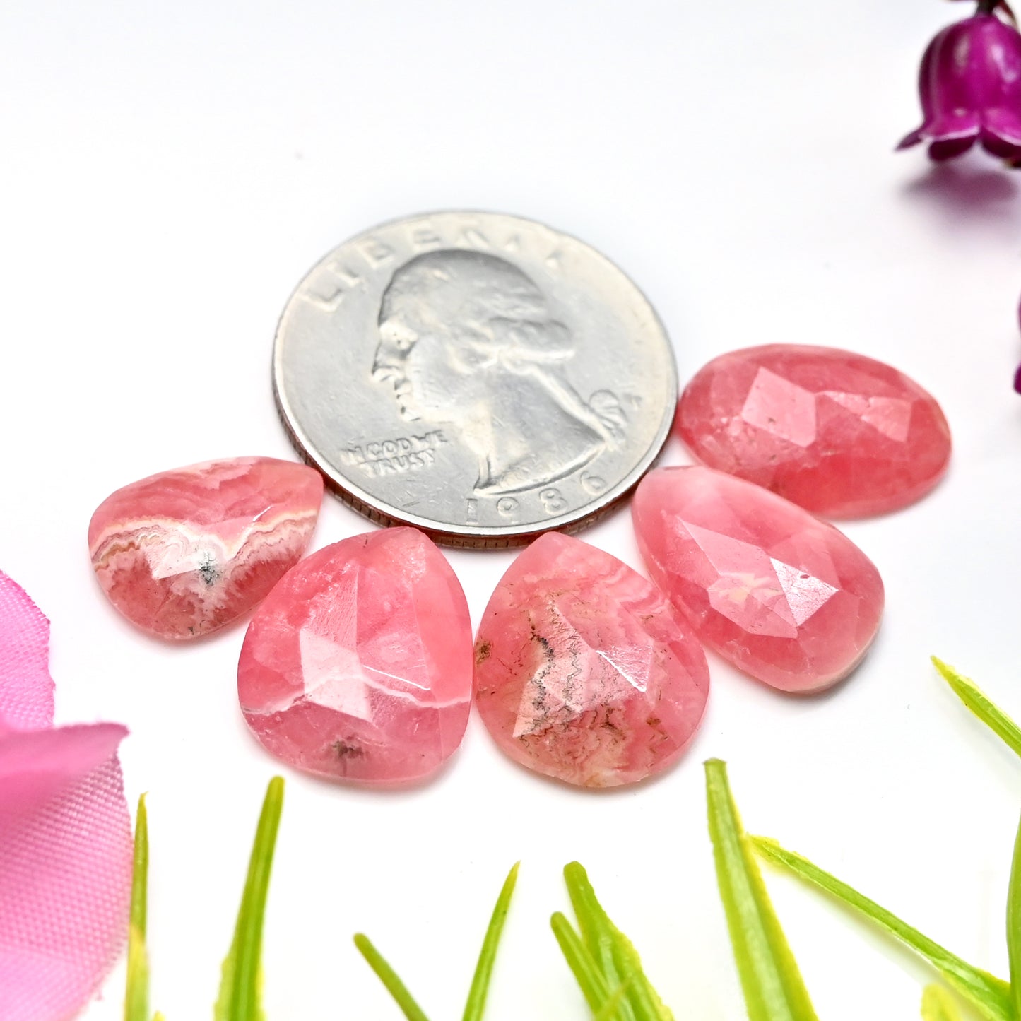 34,4 ct Rhodochrosit, Rosenschliff, Freiform, 13 x 17 mm – 10 x 14 mm, loser Edelstein der Güteklasse AA, insgesamt 5 Stück