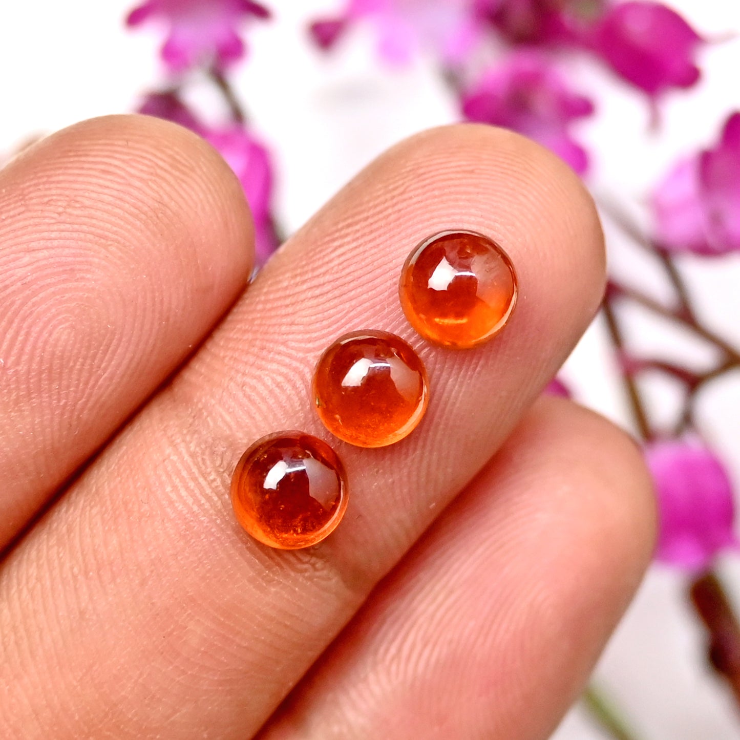 34.10cts Spessartine Garnet Smooth 6mm Round Cabochon AAA Grade Gemstone Parcel - Total 25 Pcs