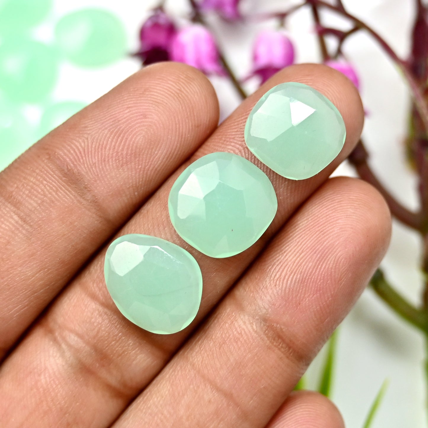 58.55cts Peru Chalcedony Rose Cut 13x13mm - 12x15mm Free Form Shape AA Grade Gemstone Parcel - Total 15 Pcs