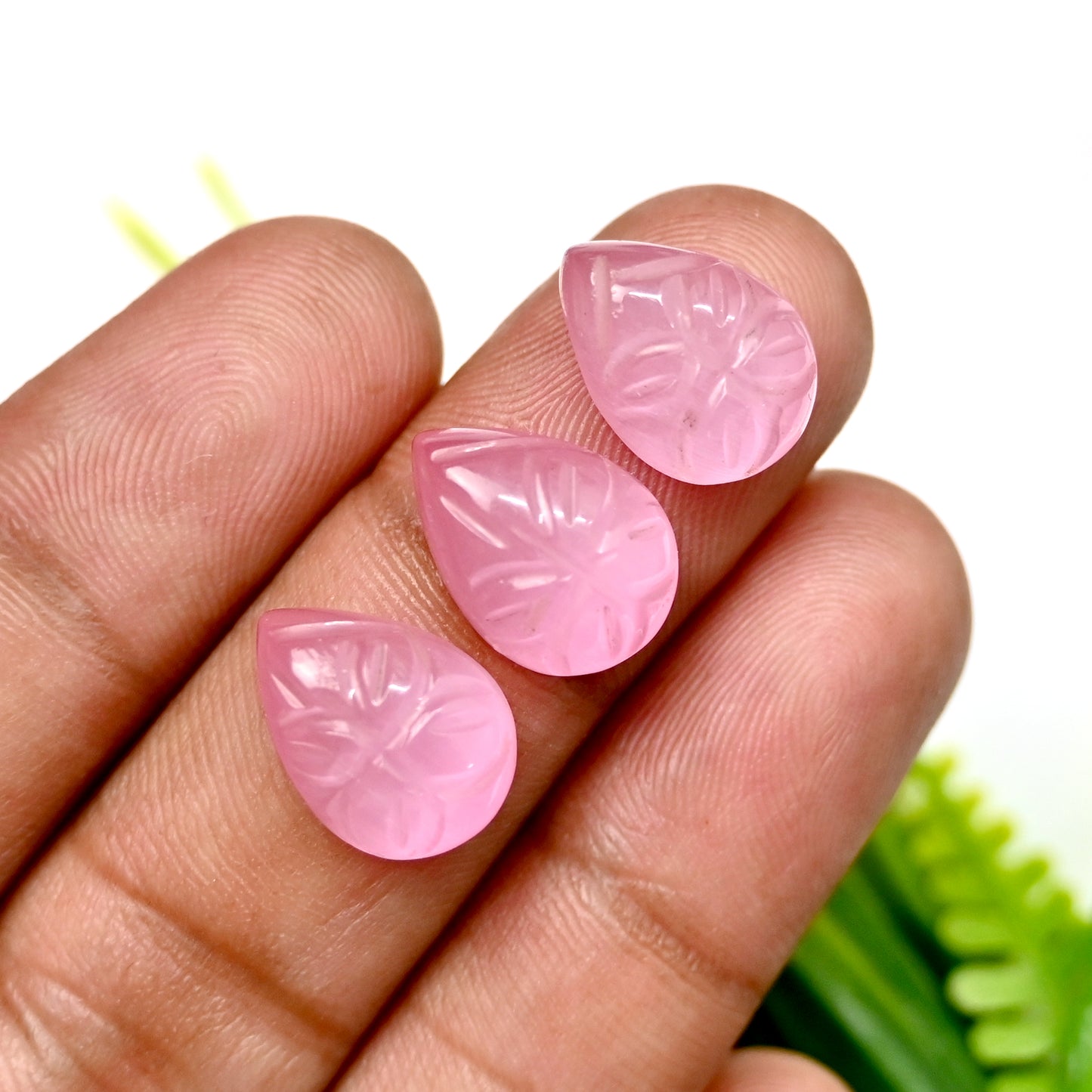 75,65 ct rosa Chalcedon Mughal Schnitzerei 10 x 14 mm AA Qualität Edelstein Paket - insgesamt 15 Stück