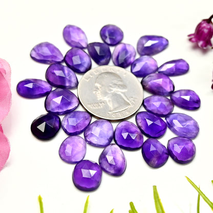 79,05 ct natürlicher Amethyst 7 x 13 mm – 10 x 13 mm Rosenschliff-Cabochon, freie Form, Edelsteinpaket der Güteklasse AA, insgesamt 26 Stück