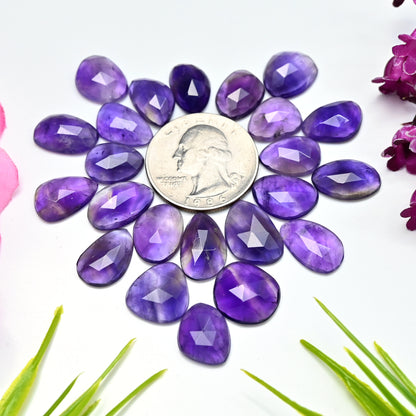 87,45 ct natürlicher Amethyst 10 x 14 mm – 9 x 13 mm Rosenschliff-Cabochon, freie Form, Edelsteinpaket der Güteklasse AA, insgesamt 23 Stück