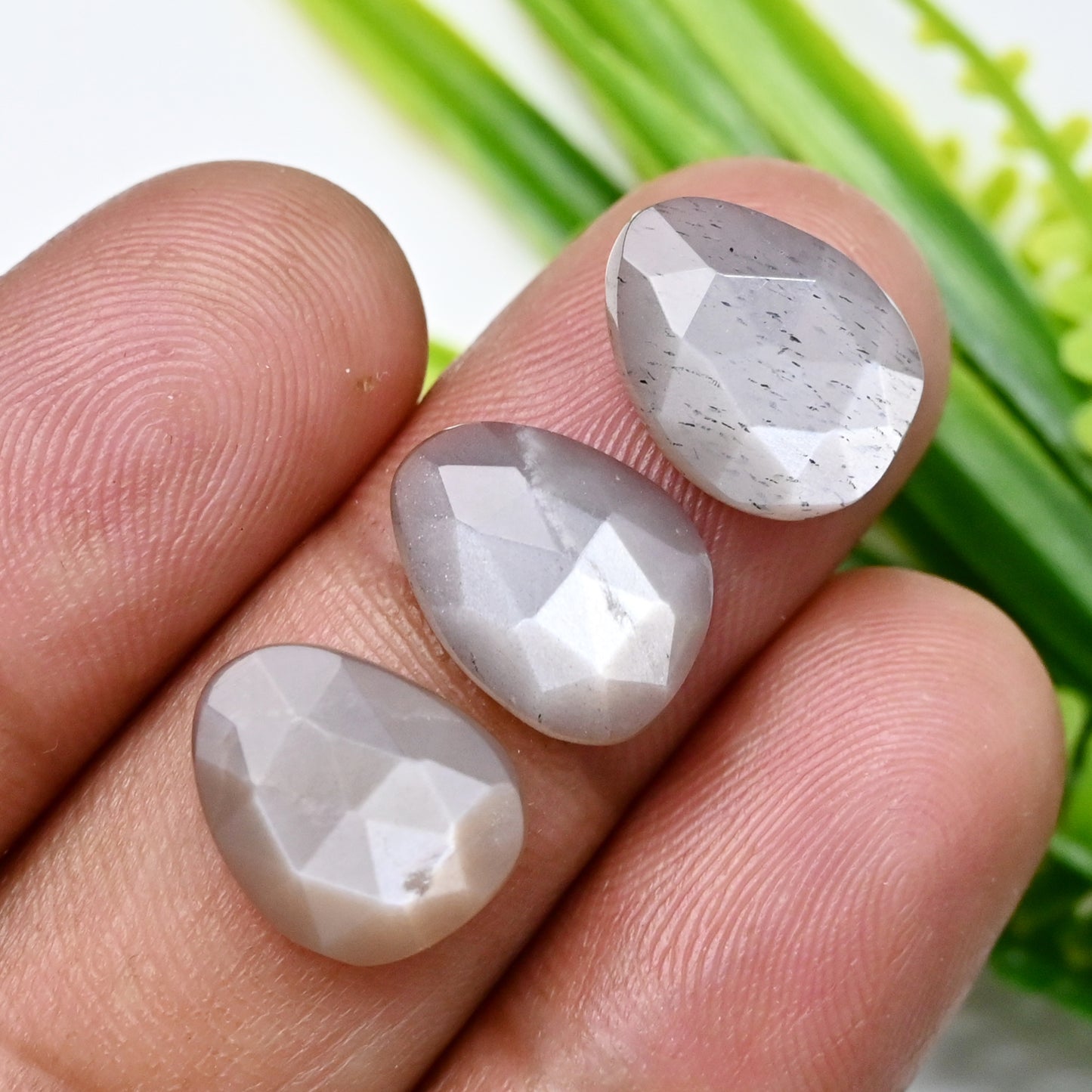 77cts Grey Moonstone Rosecut Cabochon 13x20mm - 10x12mm Free Form Shape AA Grade Gemstone Parcel - Total 17 Pcs