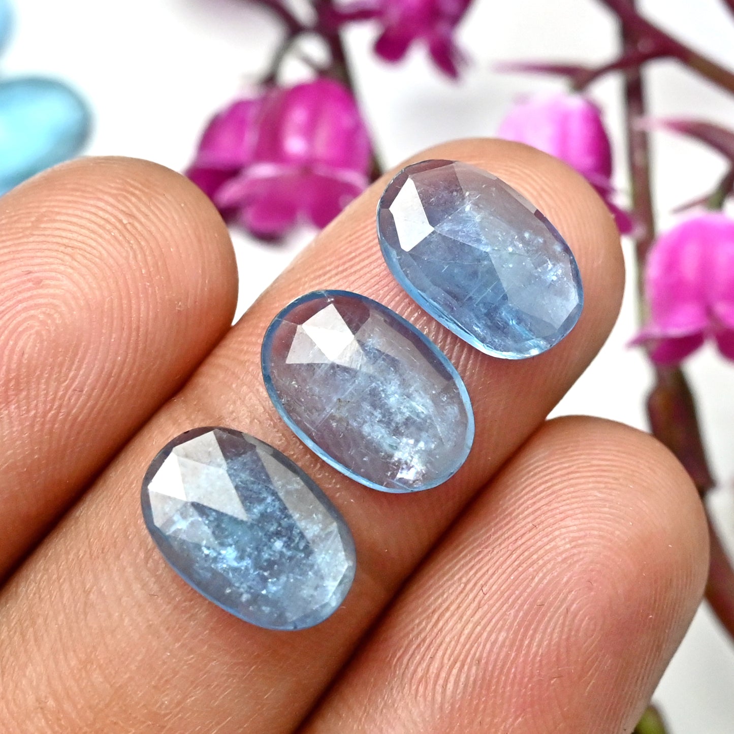 39.85cts. Aquamarine Kyanite 8x12mm Rose Cut Oval Shape AA Grade Gemstone Parcel - Total 14 Pcs