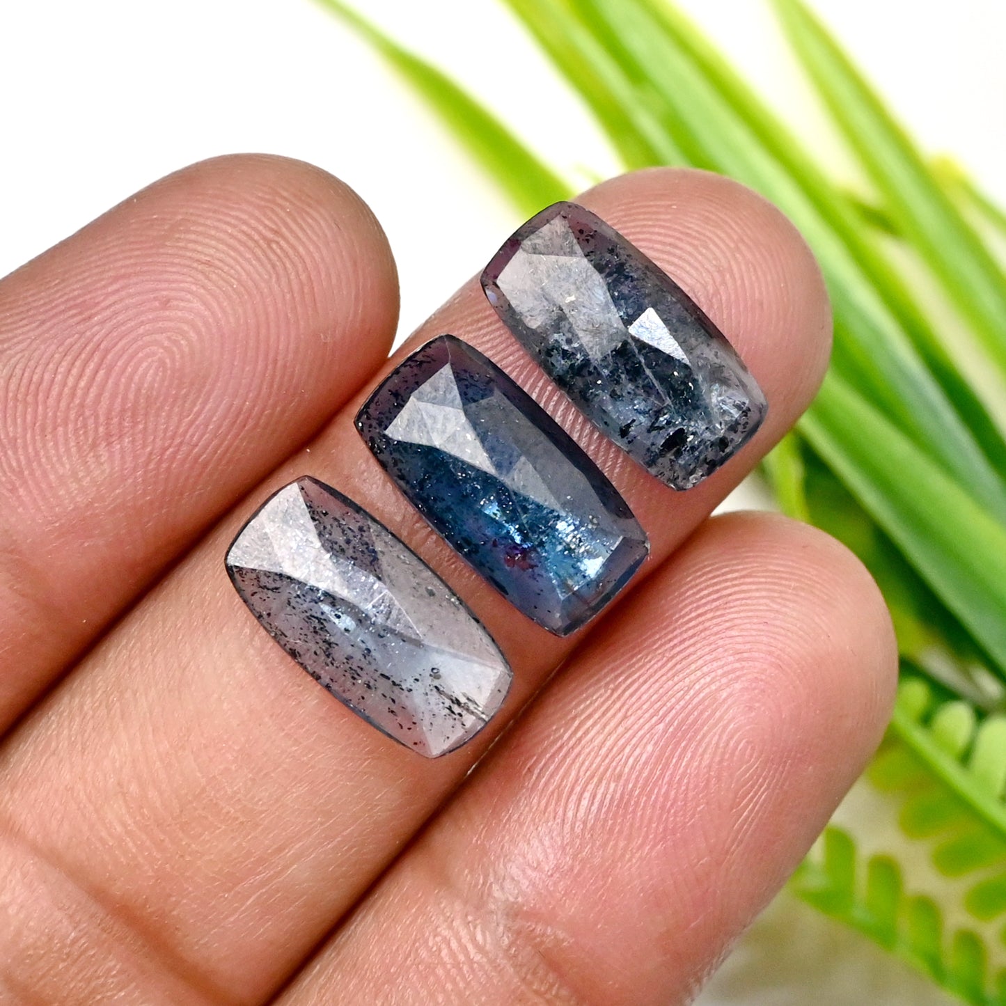 41,60 ct. Blaugrüner Moos-Kyanit, 7 x 14 mm – 7 x 9 mm, rechteckiger Rosenschliff, AA-Qualität, Edelsteinpaket – insgesamt 14 Stück