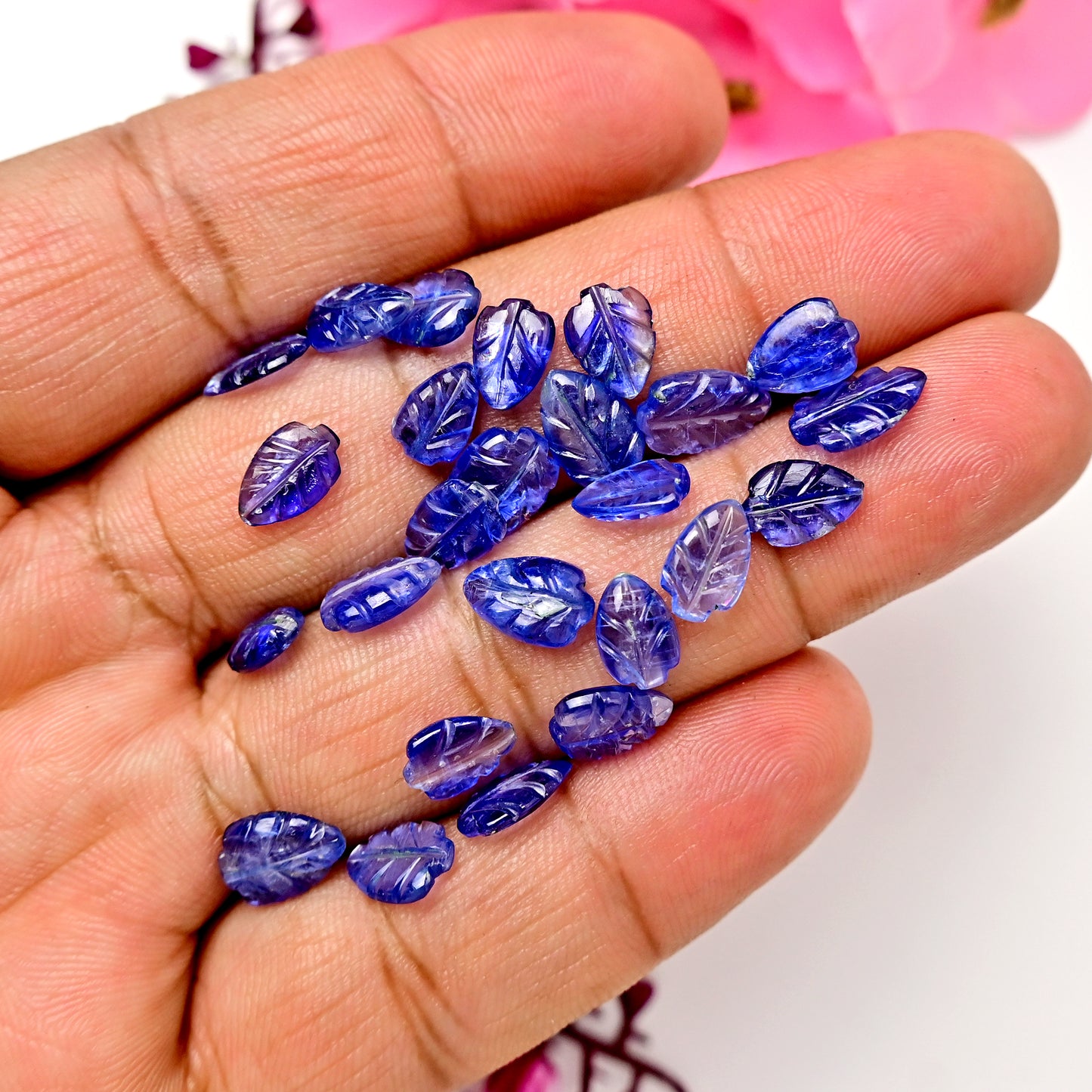 34.40cts. Blue Kyanite Smooth Cabochon leaf Carving Shape 7x11mm - 6x8mm AA Grade Gemstone Parcel - Total 25 Pcs