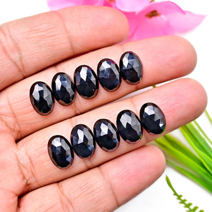 41,90 ct Schwarzer Onyx-Rosenschliff-Cabochon 7 x 10 mm – 9 x 14 mm, Edelsteinpaket der Güteklasse AA, insgesamt 15 Stück