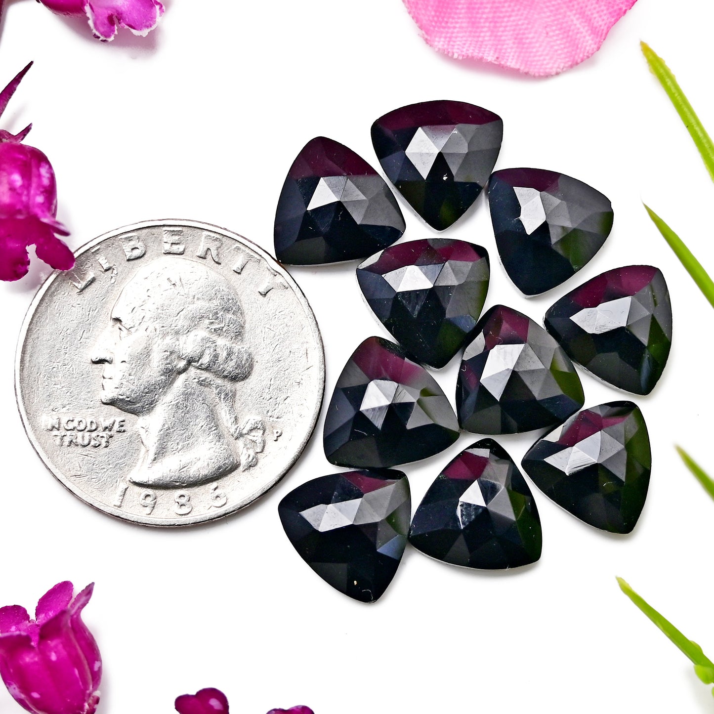 41,90 ct Schwarzer Onyx-Rosenschliff-Cabochon 7 x 10 mm – 9 x 14 mm, Edelsteinpaket der Güteklasse AA, insgesamt 15 Stück