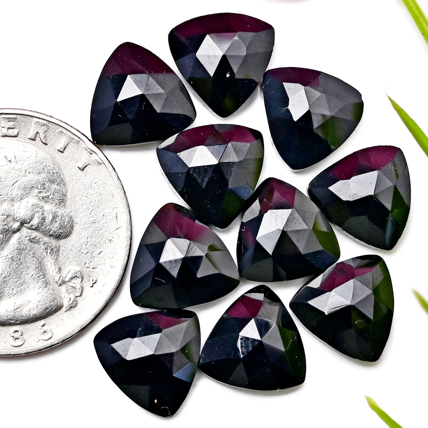 41,90 ct Schwarzer Onyx-Rosenschliff-Cabochon 7 x 10 mm – 9 x 14 mm, Edelsteinpaket der Güteklasse AA, insgesamt 15 Stück