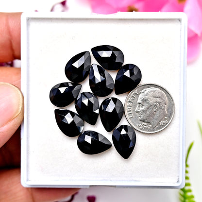 41,90 ct Schwarzer Onyx-Rosenschliff-Cabochon 7 x 10 mm – 9 x 14 mm, Edelsteinpaket der Güteklasse AA, insgesamt 15 Stück