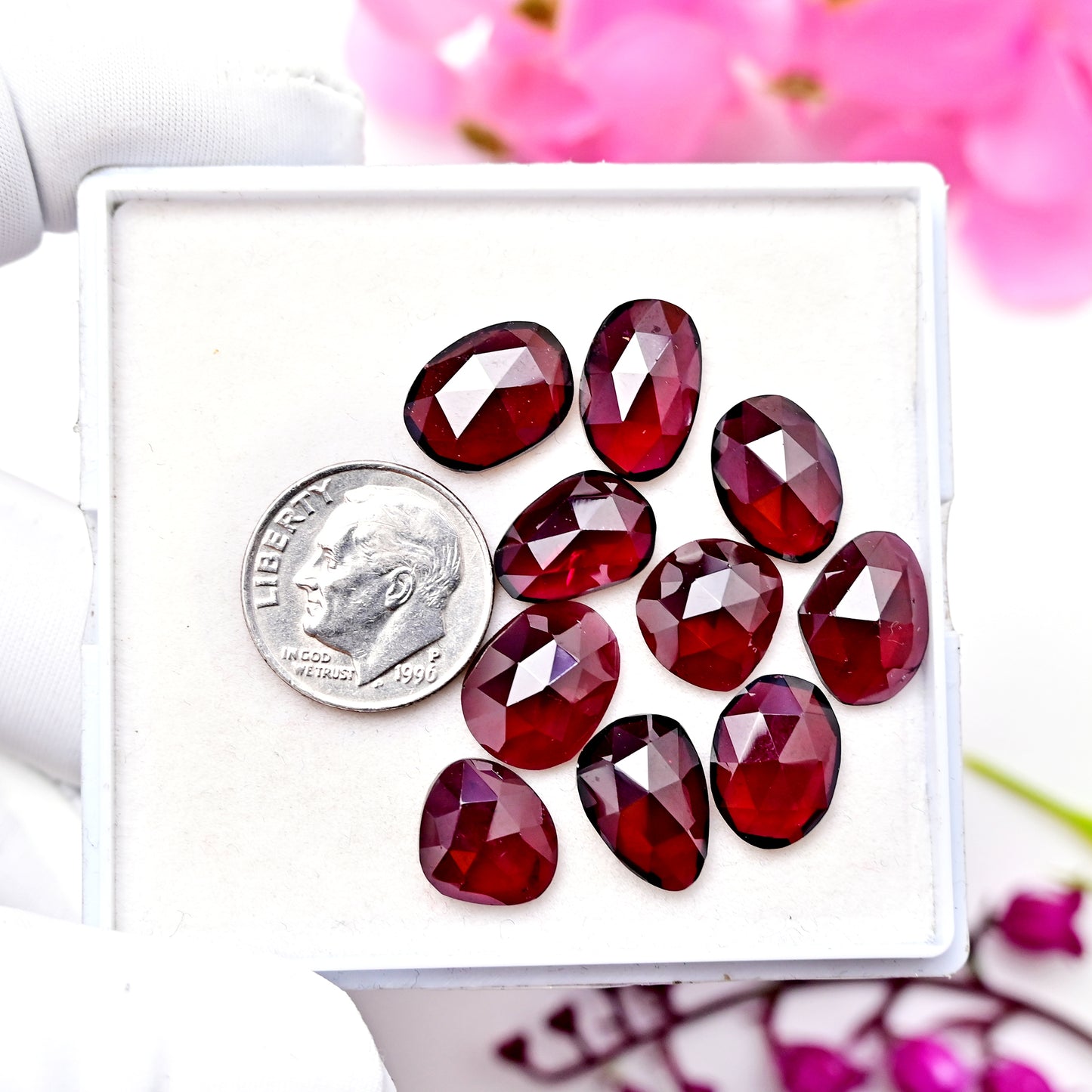 43.4cts Rhodolite Garnet Rosecut Cabochon Shape : Freeform Shape 8X13mm AA Grade Gemstone Parcel - Total 10 Pcs