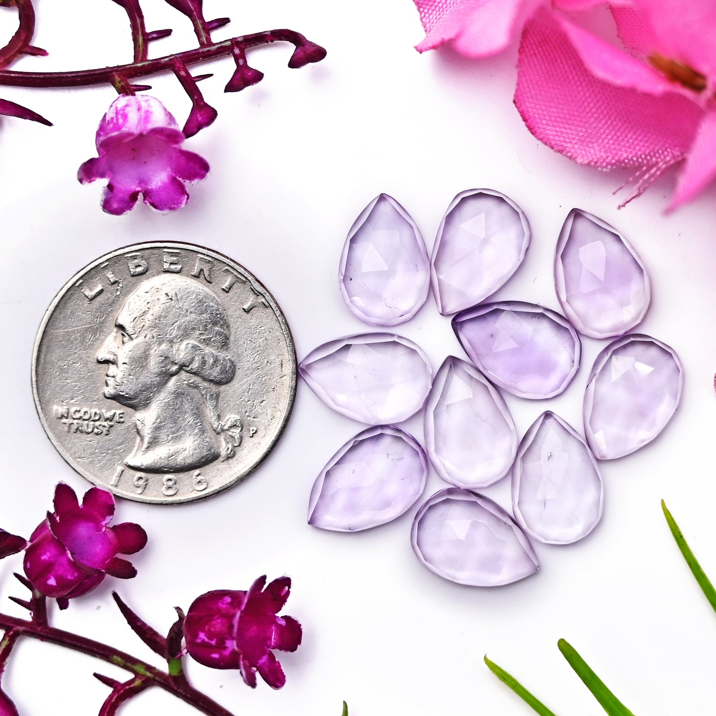 74,45 ct rosa Amethyst im Rosenschliff, Freiform, 10 x 14 mm, 9 x 13 mm, Edelstein der Güteklasse AA, insgesamt 25 Stück