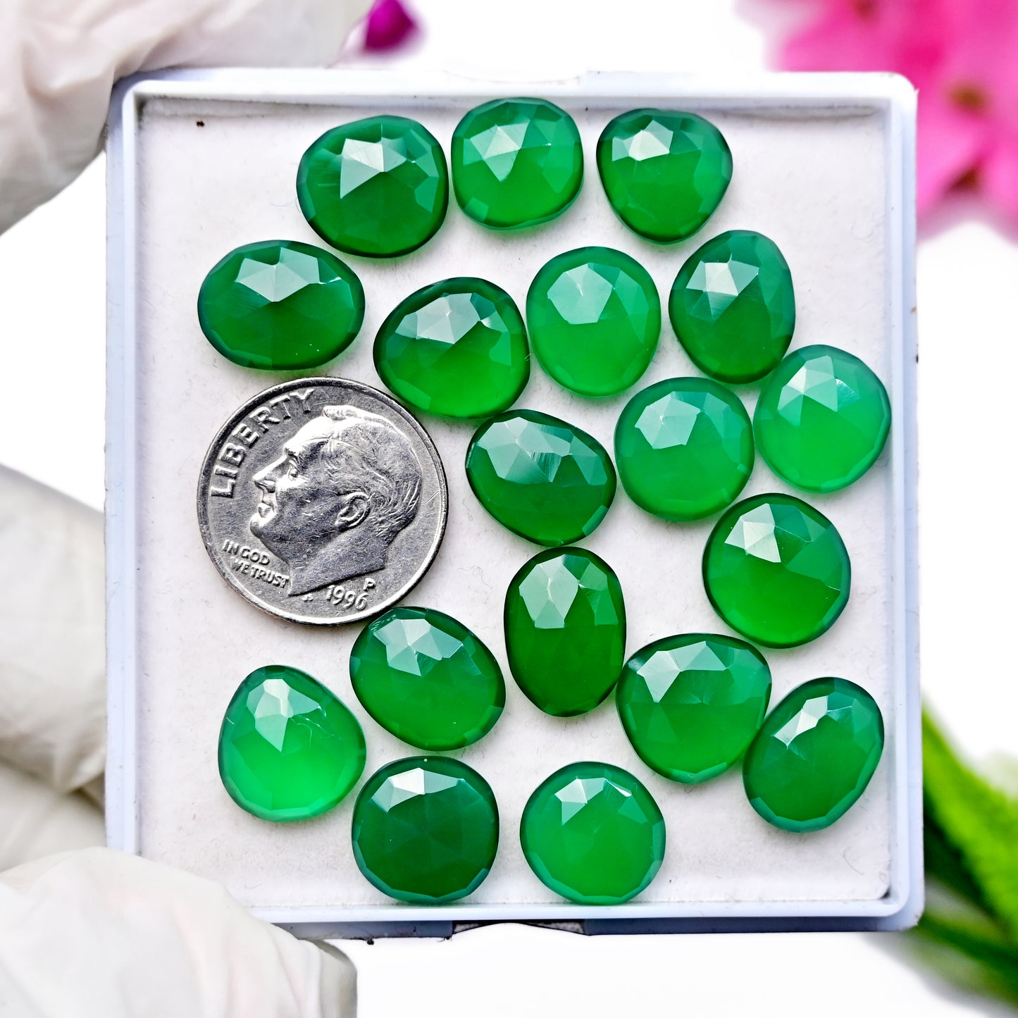 52.3cts Green onyx Rose Cut  9x11mm - 9x12mm AA Grade Freeform Shape Gemstone Parcel - Total 18 Pcs