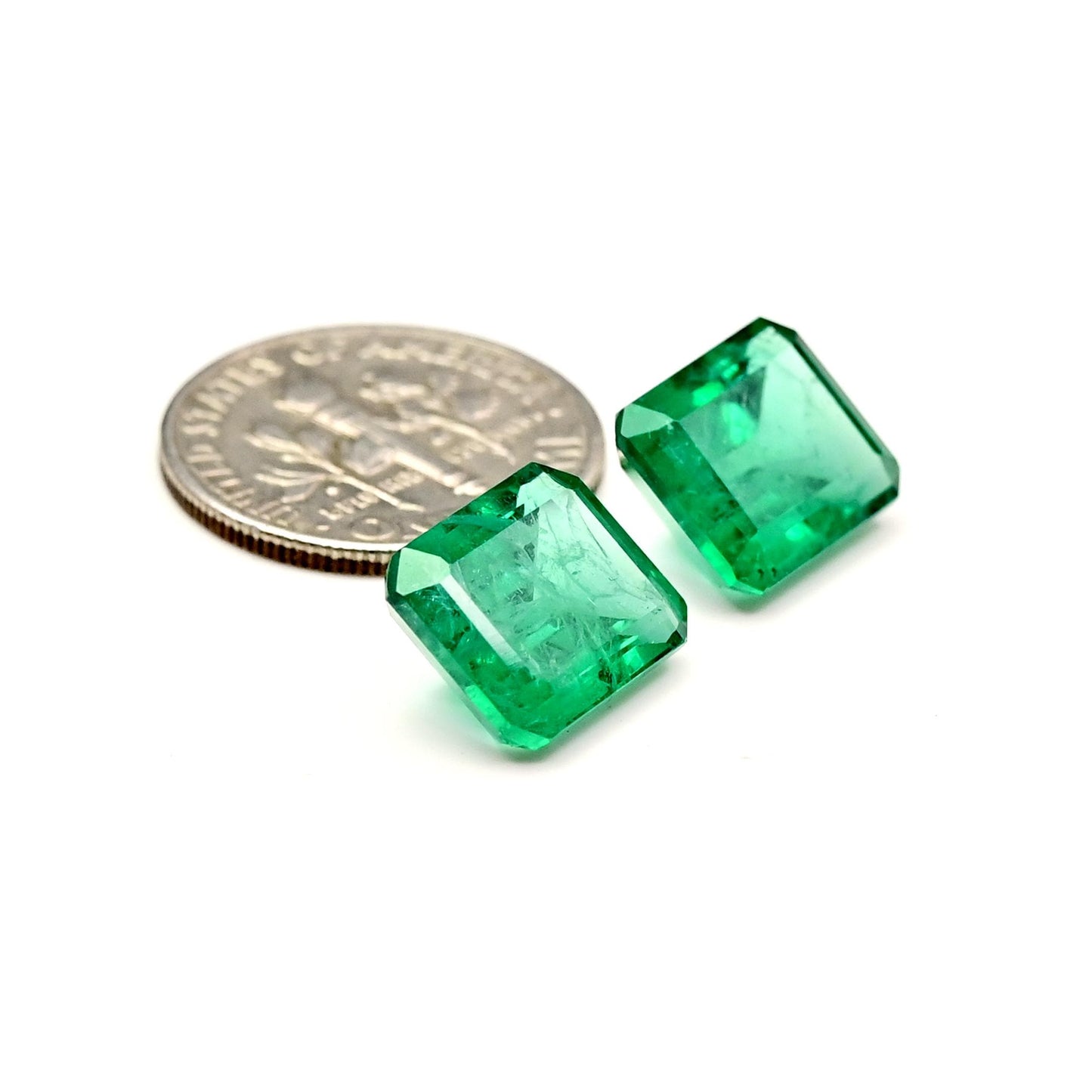 11.4cts Ravishing Color & Nice Luster Quality Colombian Lab Grown Emerald Dark Green Faceted 10x12mm Octagon Shape Cut For Jewelry Making