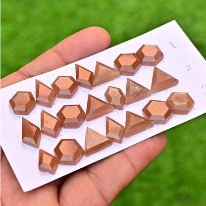 7 pieces Sunstone Faceted Cut Cabochon 10x17mm - 12x12mm Mix Shape Faceted Flat Back Super Fine Quality Cabochon for making jewelry