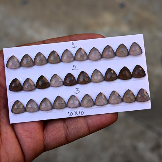 10 pcs Smoky Quartz Cabochon CALIBRATED Trillian Shape 10x10mm Quartz Flat back Super Fine Quality Semi Precious Gemstone for Making Jewelry