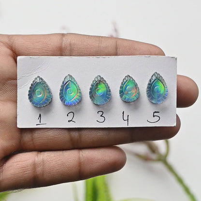 10mm-13mm Aurora Opal Doublet Evil Eye Birnenform Schnitzerei zur Schmuckherstellung AA Grade Lose Edelstein - Einzelstück