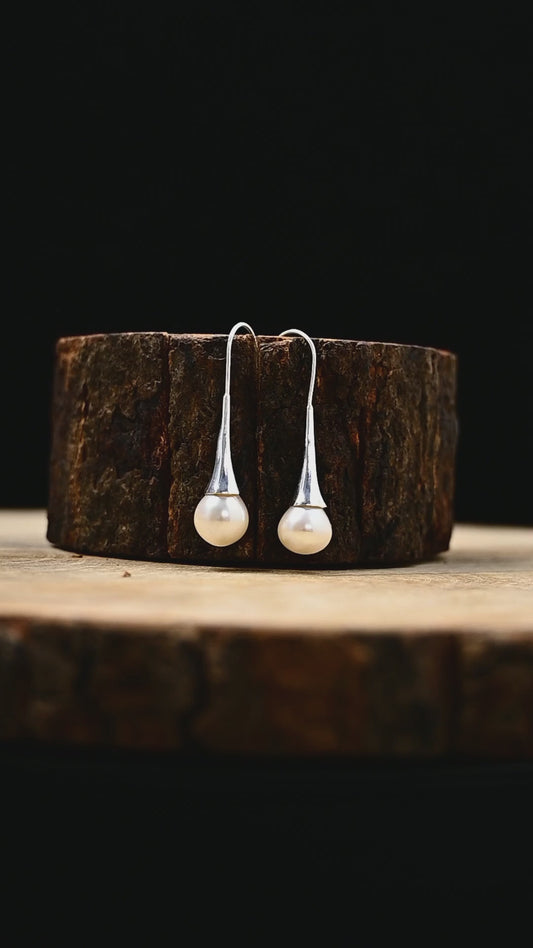 Pearl Cone Drop Earrings! 💧✨